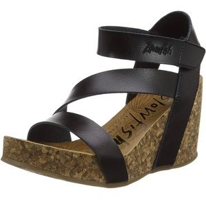 Black wedge sandal